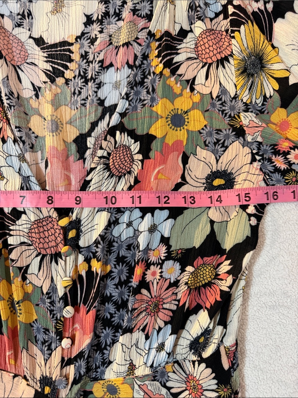 O'Neill Kyrie Flower Power Floral Romper. Sz M. 70’s. Beach. Festival. Vacation - Picture 12 of 17